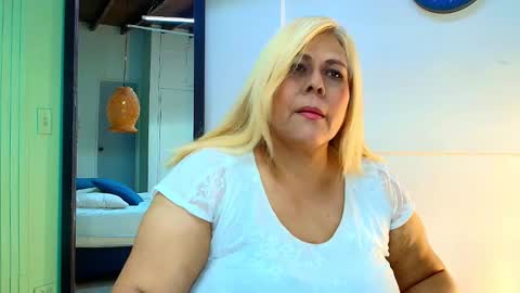 Snapshot of eva_love49 chatting on 03-14-26, 05:29 eva_love49 online show from 03-14-26, 05:29