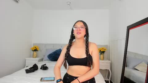 Snapshot of eva_mark chatting on 06-22-26, 11:40 Eva online show from 06-22-26, 11:40
