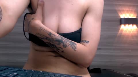 Eva cute online show from 02-05-25, 11:17