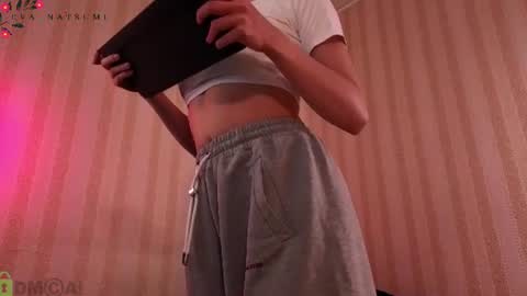 Snapshot of eva_natsumi chatting on 08-08-26, 06:48 Eva online show from 08-08-26, 06:48