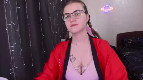 Eva online show from 02-21-25, 10:07