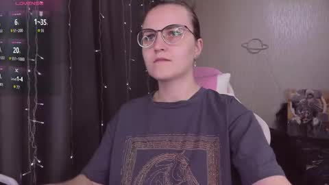 Eva online show from 10-29-25, 11:56