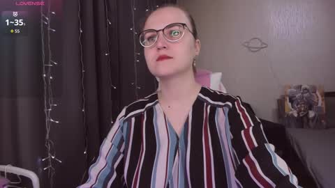 Eva online show from 11-19-25, 10:26