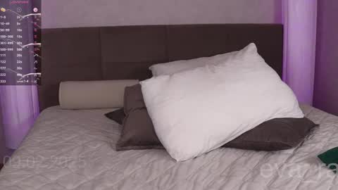 Eva online show from 02-10-25, 01:03