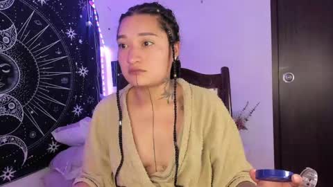 Eva  online show from 02-06-26, 08:51