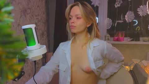 Hi there i am Eva and i wish create a nice community with you so join my Ticket Show for more pleasure online show from 12-22-25, 01:30