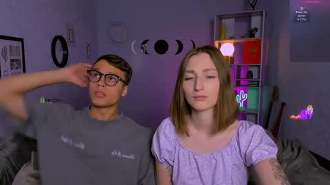 Snapshot of eva_smiith_ chatting on 09-11-25, 06:13 Eva online show from 09-11-25, 06:13