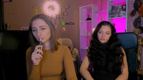 Snapshot of eva_smiith_ chatting on 11-26-25, 06:58 Eva online show from 11-26-25, 06:58