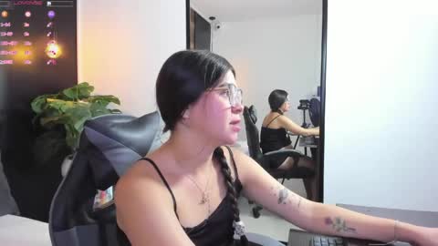 E V A  online show from 05-27-26, 12:46