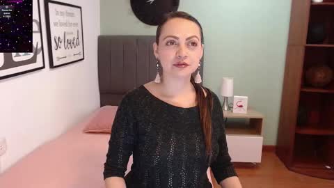 Eva online show from 03-10-25, 01:10