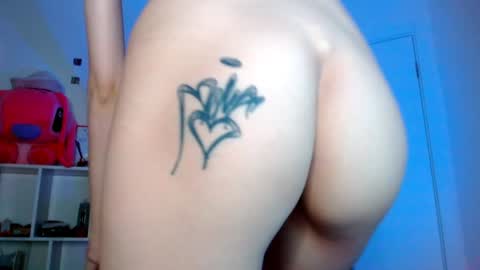 Eva online show from 12-15-24, 04:59