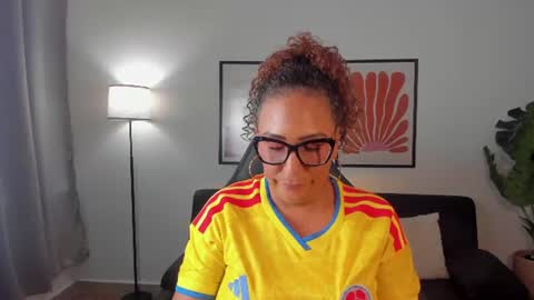  Eva  online show from 06-16-26, 08:55