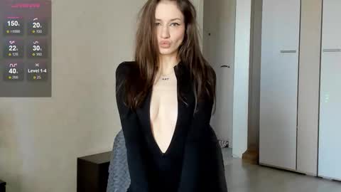 Eva online show from 09-18-25, 08:38