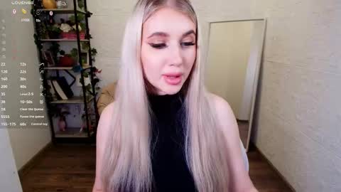 Eva  online show from 03-19-26, 03:32