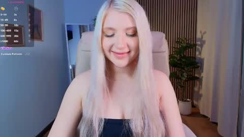 Snapshot of evacadooo chatting on 04-25-26, 02:47 Eva online show from 04-25-26, 02:47