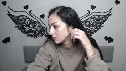EvaClarkk online show from 05-31-26, 05:15