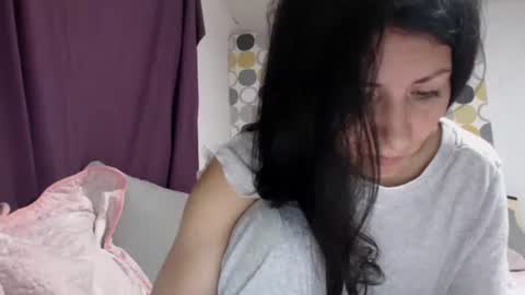 Snapshot of evacrisxxx chatting on 09-20-25, 04:13 hornycrissyyourlove online show from 09-20-25, 04:13