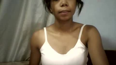 Snapshot of evahaldy chatting on 02-10-26, 05:11 evahaldy online show from 02-10-26, 05:11