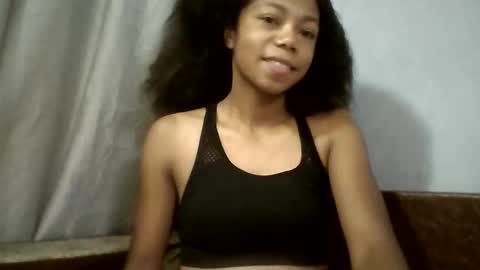 Snapshot of evahaldy chatting on 02-17-26, 04:53 evahaldy online show from 02-17-26, 04:53