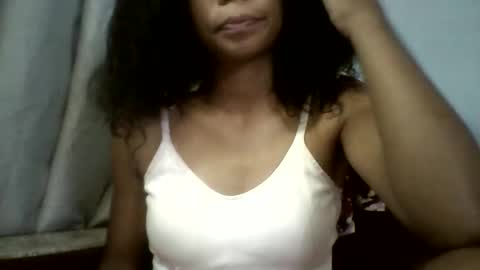 Snapshot of evahaldy chatting on 02-22-26, 05:30 evahaldy online show from 02-22-26, 05:30
