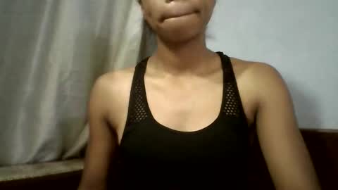 Snapshot of evahaldy chatting on 02-23-26, 05:49 evahaldy online show from 02-23-26, 05:49