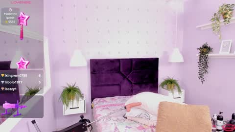 Snapshot of evahalston chatting on 01-29-25, 02:40 evahalston online show from 01-29-25, 02:40