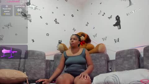 Snapshot of evahalston chatting on 11-09-25, 11:58 evahalston online show from 11-09-25, 11:58