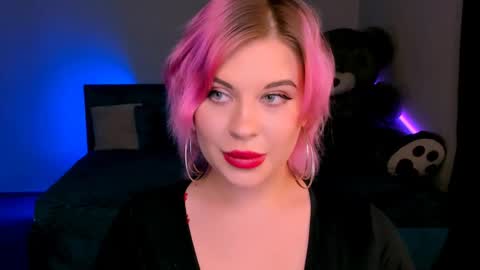 Eva online show from 01-09-25, 11:13