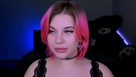 Eva online show from 03-06-25, 10:15