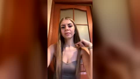 Snapshot of evajansma chatting on 07-15-26, 05:29 evajansma online show from 07-15-26, 05:29