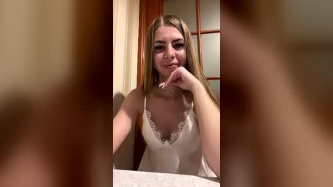 Snapshot of evajansma chatting on 07-21-26, 05:15 evajansma online show from 07-21-26, 05:15