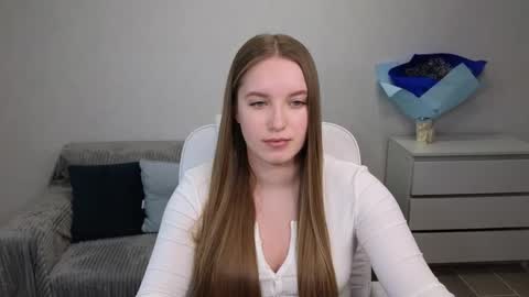 Snapshot of evajuly chatting on 12-29-24, 07:22 Eva online show from 12-29-24, 07:22