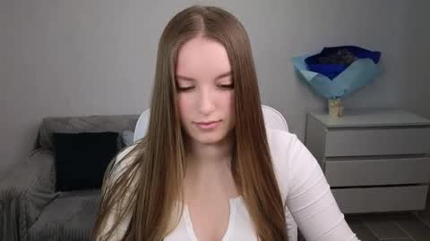 Snapshot of evajuly chatting on 02-28-25, 05:15 Eva online show from 02-28-25, 05:15