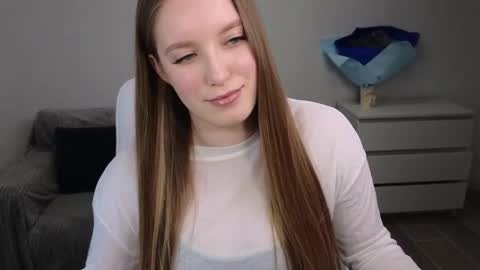 Snapshot of evajuly chatting on 03-01-25, 04:22 Eva online show from 03-01-25, 04:22