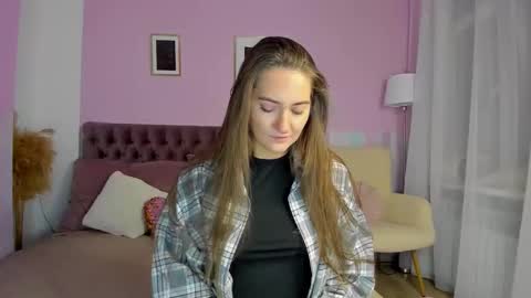 Eva online show from 11-06-25, 04:02