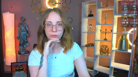 Snapshot of evalora_vei chatting on 06-10-26, 08:52 evalora online show from 06-10-26, 08:52