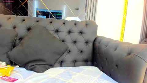 Eva online show from 10-02-25, 01:40