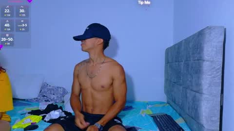 Snapshot of evaluna_02 chatting on 07-14-26, 12:44 evaluna_02 online show from 07-14-26, 12:44