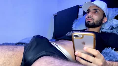 Snapshot of evan57036 chatting on 03-09-25, 12:42 evan57036 online show from 03-09-25, 12:42