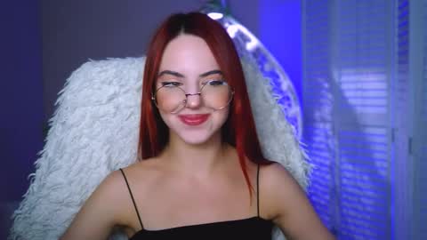 Eva  online show from 09-18-25, 12:18