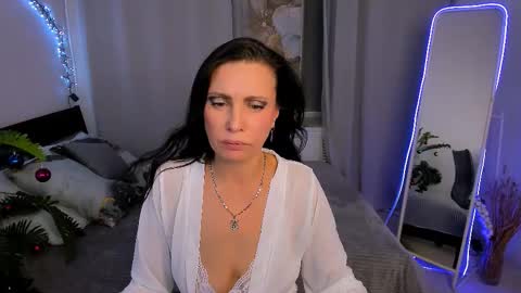 Evanessa online show from 01-09-26, 05:54