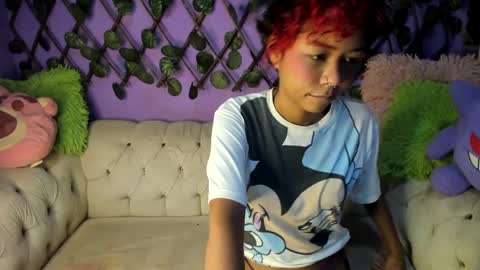 Snapshot of evangely15 chatting on 09-29-25, 11:59 evangely online show from 09-29-25, 11:59