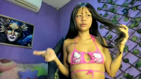 Snapshot of evangely15 chatting on 11-16-25, 11:49 evangely online show from 11-16-25, 11:49