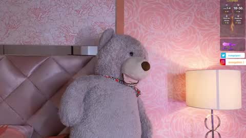 Snapshot of evangelyne1 chatting on 06-30-26, 03:46 Evangelyne online show from 06-30-26, 03:46