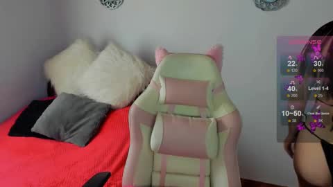 hailey online show from 01-27-25, 04:33