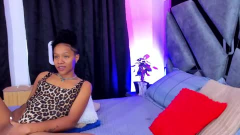 Evan and Susan online show from 04-18-26, 03:54