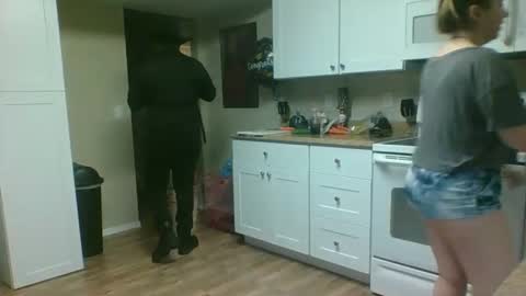 evanschris2048 online show from 03-03-25, 03:52