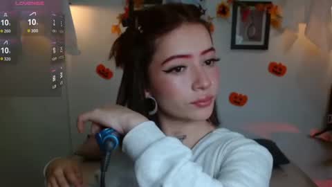 Evanssa lx online show from 10-17-25, 01:14