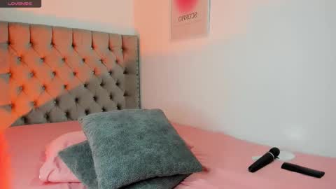 Snapshot of evaolimpo chatting on 01-19-26, 12:14 Eva Olimpo online show from 01-19-26, 12:14