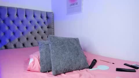 Snapshot of evaolimpo chatting on 02-01-26, 12:42 Eva Olimpo online show from 02-01-26, 12:42